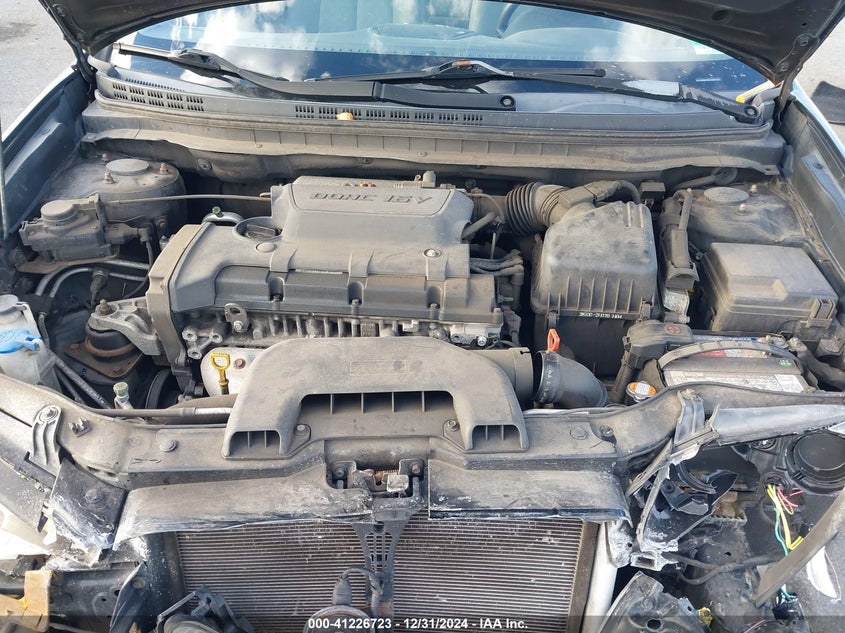 2010 HYUNDAI ELANTRA VIN: KMHDU4AD2AU947318