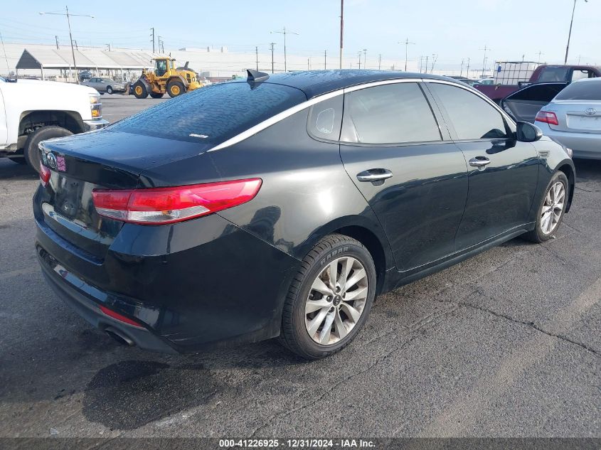 VIN 5XXGU4L37JG231817 2018 KIA Optima, EX no.4