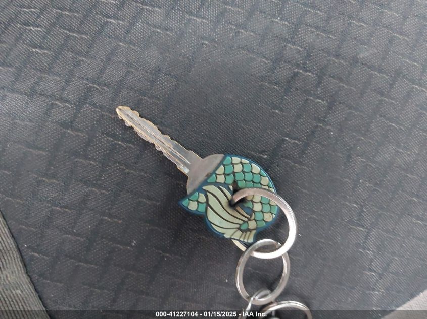 2002 Chevrolet Avalanche 1500 VIN: 3GNEC13T62G168594 Lot: 41227104