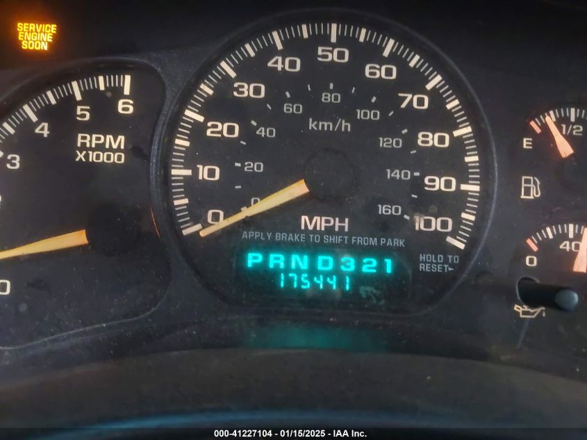 2002 Chevrolet Avalanche 1500 VIN: 3GNEC13T62G168594 Lot: 41227104