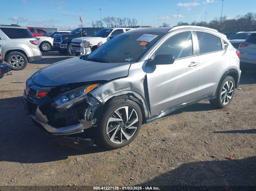 VIN 3CZRU5H19KG715437 2019 Honda HR-V, Sport no.2