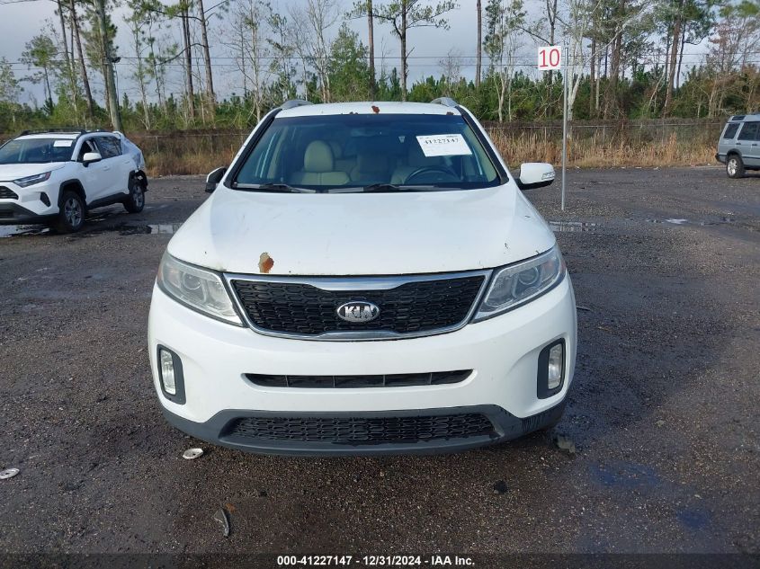 VIN 5XYKU4A72FG563635 2015 KIA SORENTO no.12