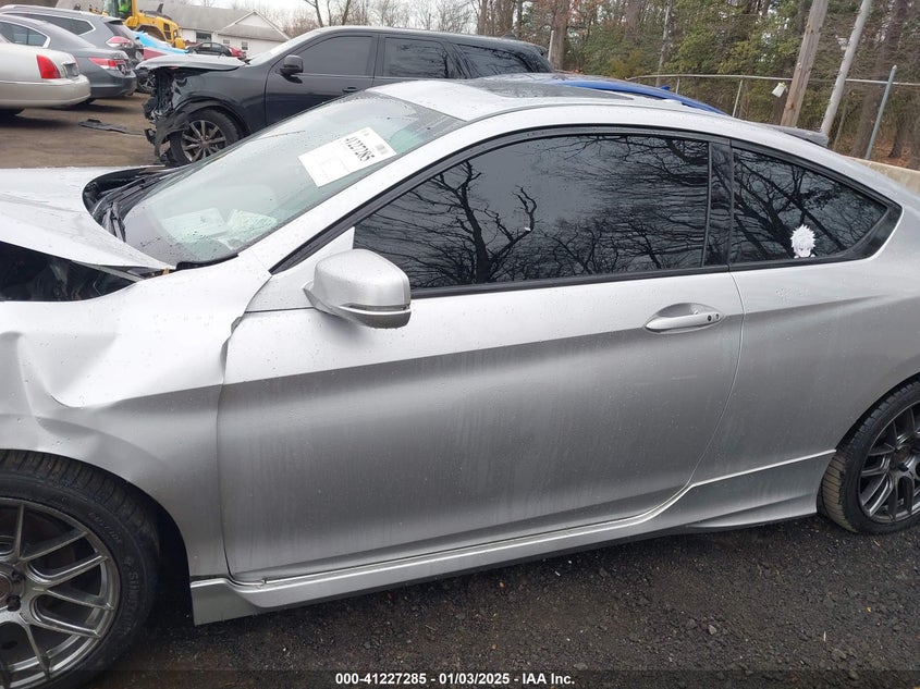 2015 HONDA ACCORD VIN: 1HGCT2B80FA001804