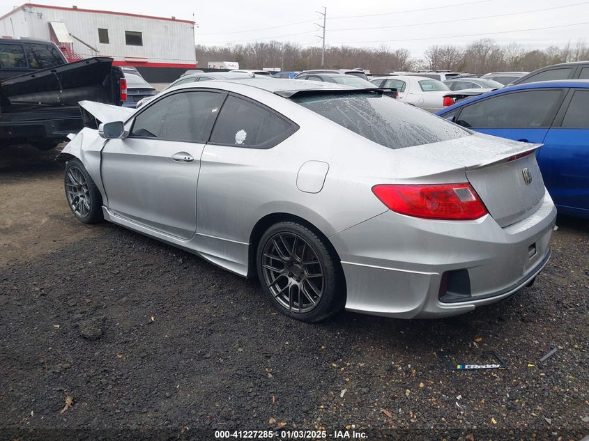 2015 HONDA ACCORD VIN: 1HGCT2B80FA001804