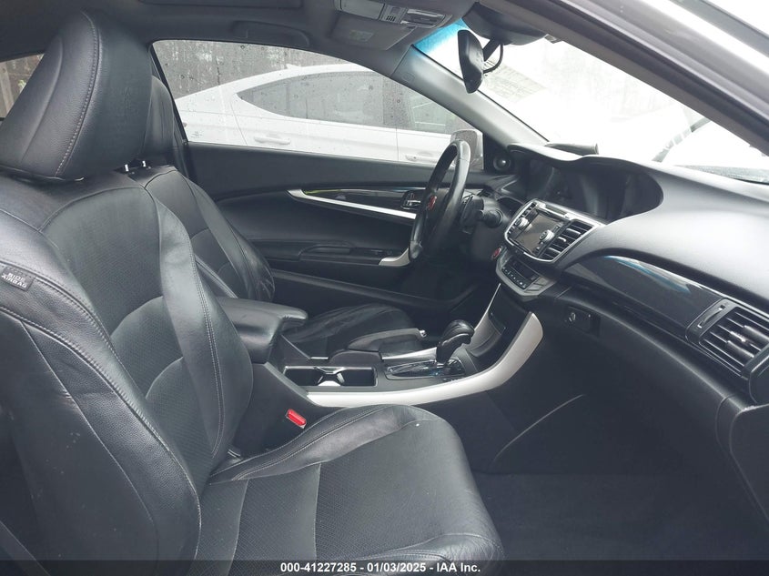 2015 HONDA ACCORD VIN: 1HGCT2B80FA001804