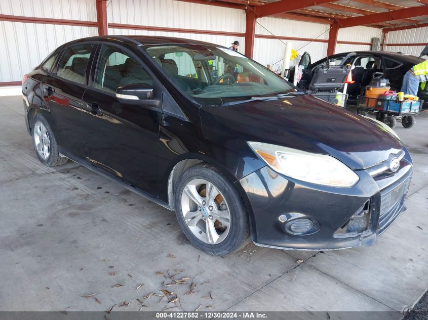 VIN 1FADP3F2XDL266191 2013 FORD FOCUS no.1