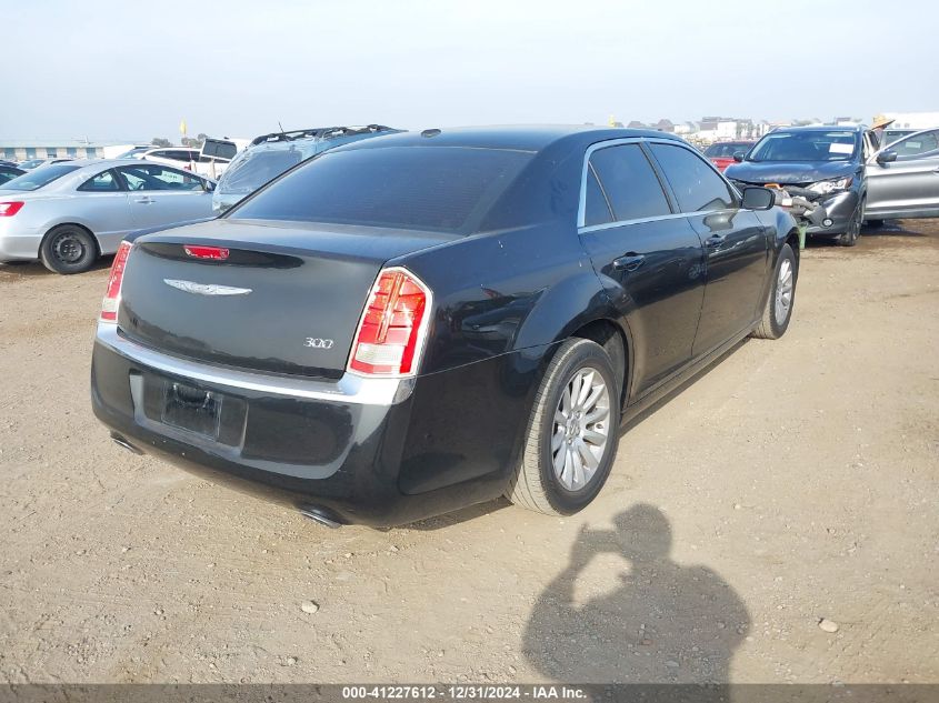 VIN 2C3CCAAG9DH657200 2013 Chrysler 300, Motown no.4