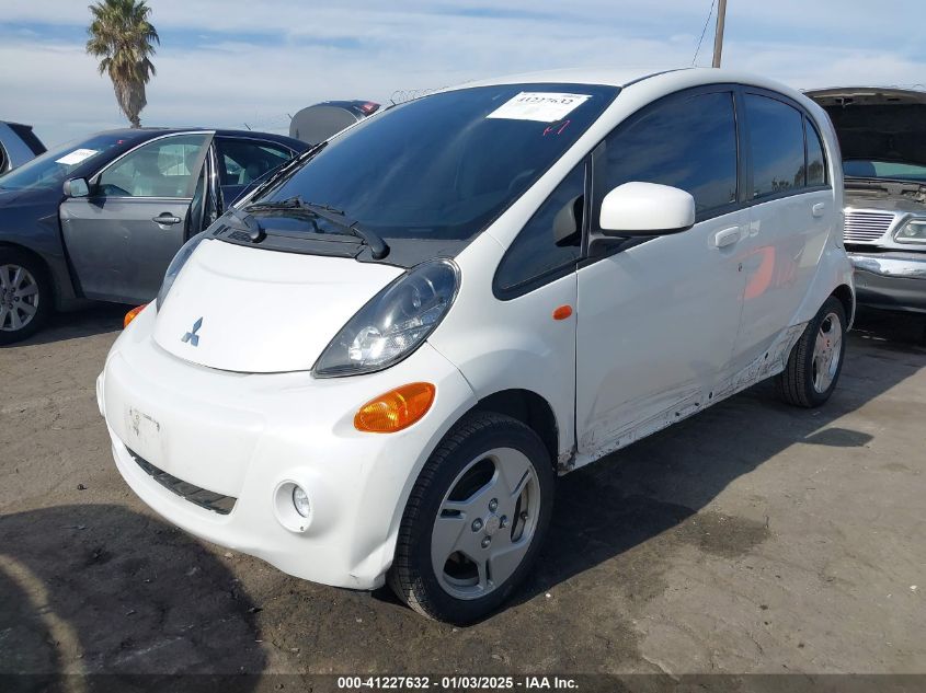 VIN JA3215H44EU025122 2014 MITSUBISHI I-MIEV no.2