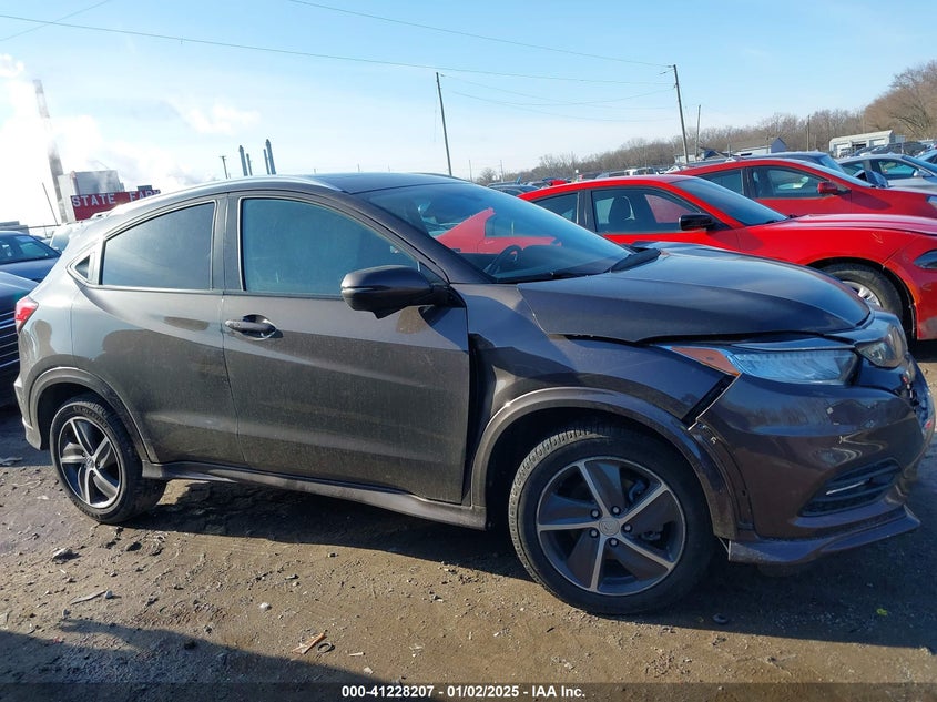 2019 HONDA HR-V VIN: 3CZRU6H94KM710952