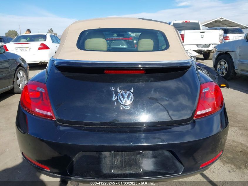 VIN 3VW5P7AT0DM800364 2013 VOLKSWAGEN BEETLE no.17