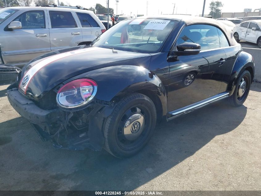 VIN 3VW5P7AT0DM800364 2013 VOLKSWAGEN BEETLE no.2