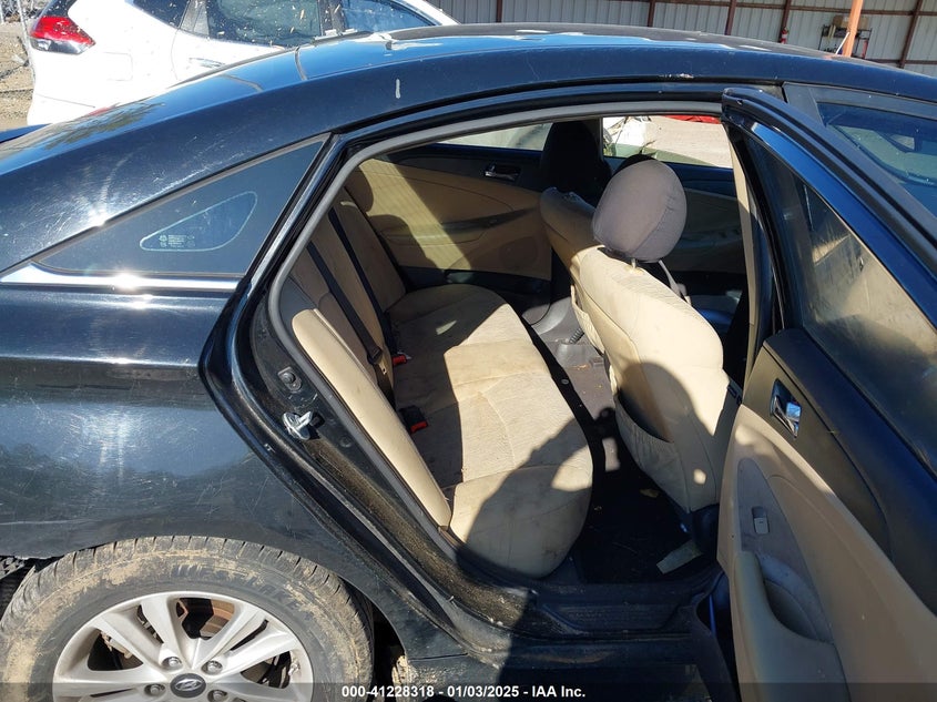 2014 HYUNDAI SONATA VIN: 5NPEB4AC0EH889991