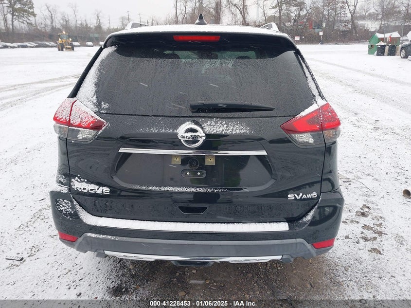 2018 NISSAN ROGUE SV - KNMAT2MV8JP609746