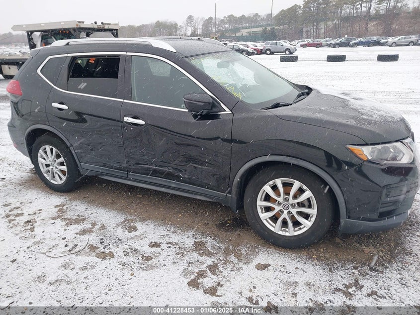 2018 NISSAN ROGUE SV - KNMAT2MV8JP609746
