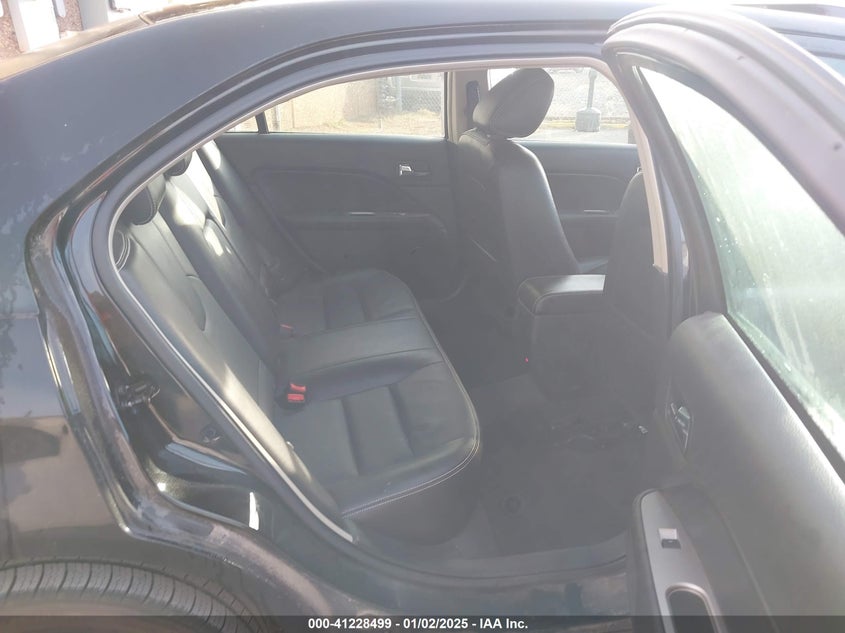 2010 FORD FUSION VIN: 3FAHP0JG6AR233494