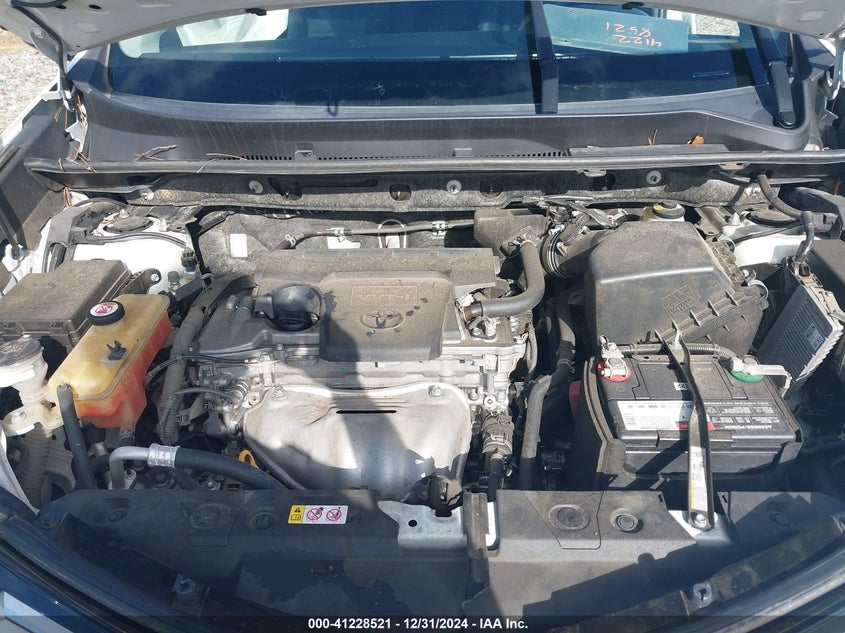 2018 TOYOTA RAV4 LE - JTMBFREV0JJ246235