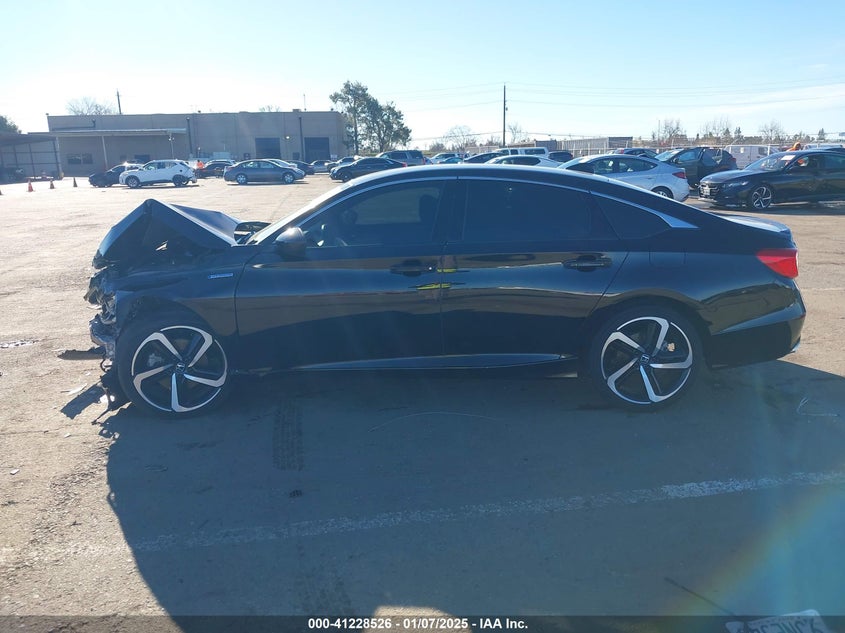 2022 Honda Accord Hybrid Sport VIN: 1HGCV3F2XNA040811 Lot: 41228526