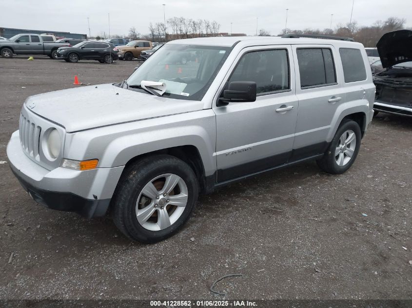 VIN 1C4NJPFAXDD260397 2013 JEEP PATRIOT no.2