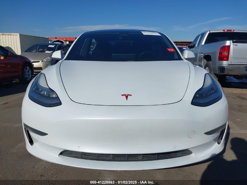 VIN 5YJ3E1EA8JF053084 2018 TESLA MODEL 3 no.13