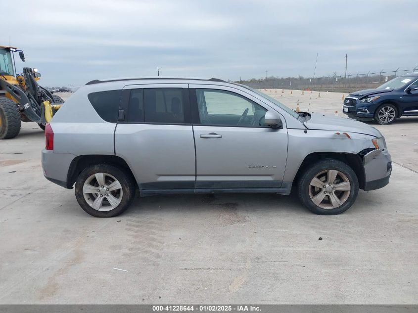 VIN 1C4NJDEB5GD661627 2016 Jeep Compass, Latitude no.13