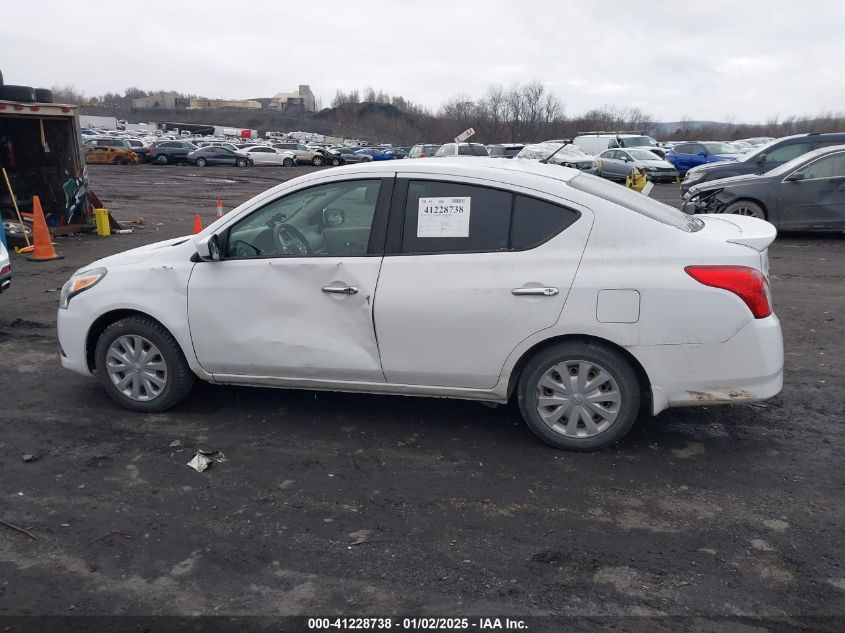 VIN 3N1CN7AP2FL835597 2015 Nissan Versa, 1.6 SV no.14