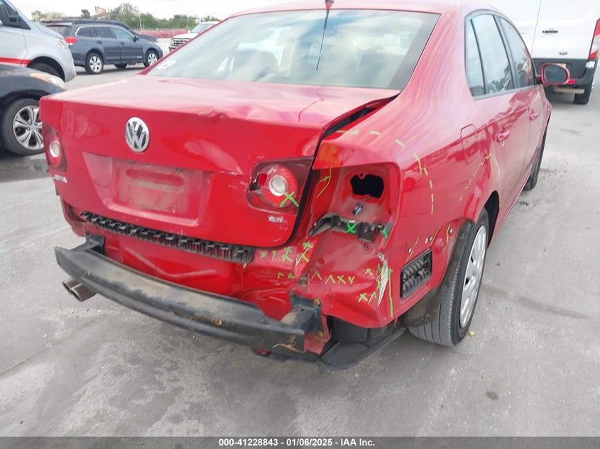2010 VOLKSWAGEN JETTA VIN: 3VWJZ7AJ0AM009626