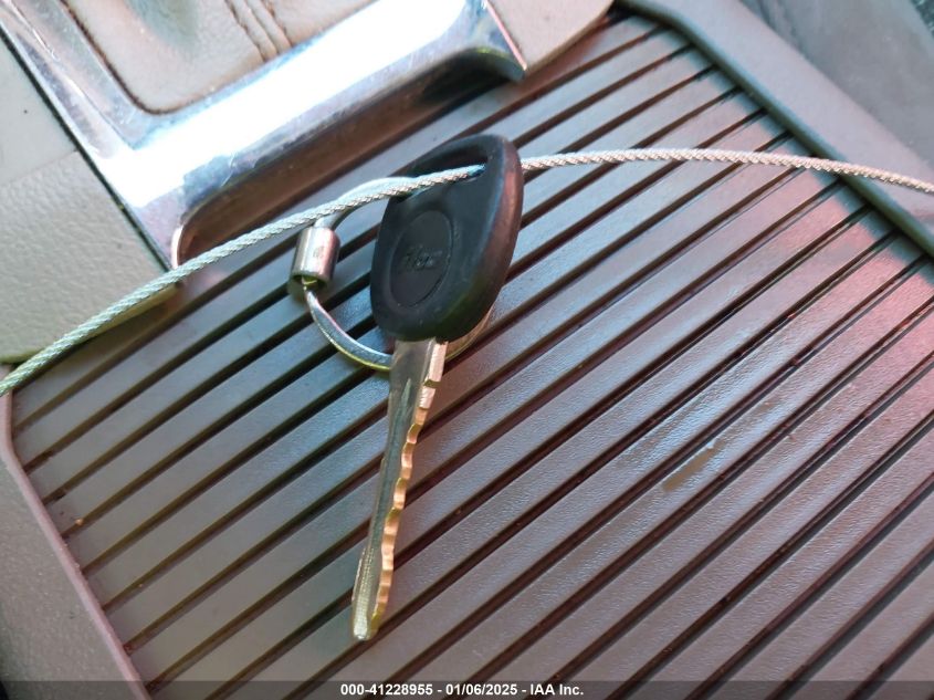 2010 Chevrolet Malibu Ls VIN: 1G1ZA5E00AF190576 Lot: 41228955