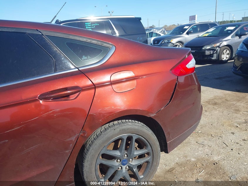 2015 FORD FUSION VIN: 3FA6P0H75FR104831
