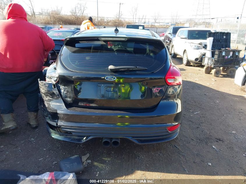 VIN 1FADP3L96FL327931 2015 Ford Focus St no.17