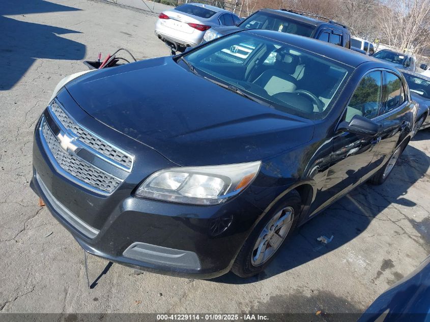 VIN 1G11B5SA1DF200690 2013 CHEVROLET MALIBU no.2