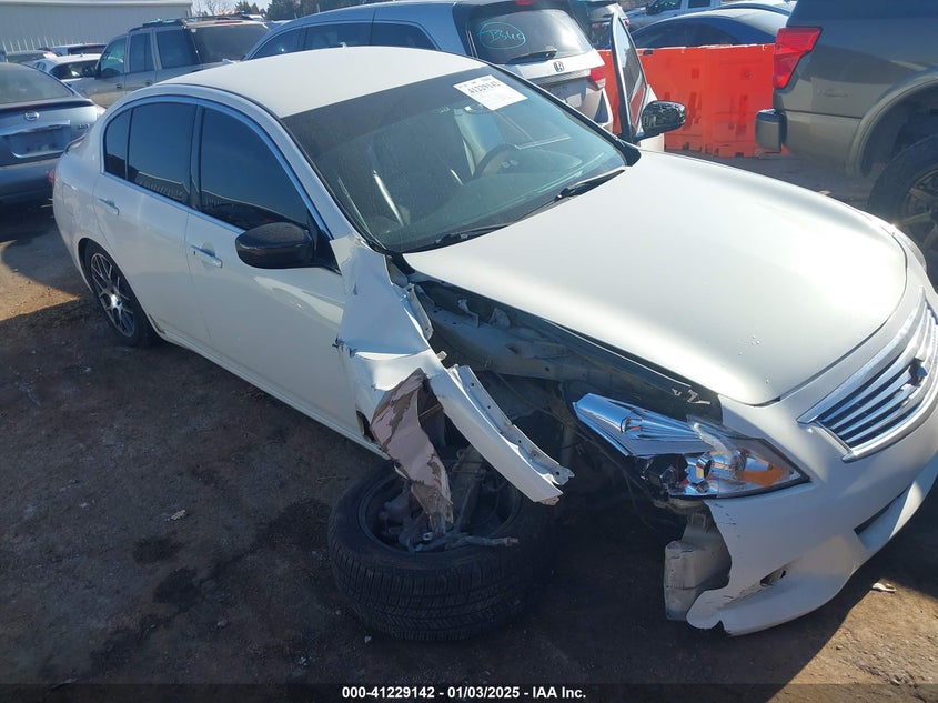 2013 INFINITI G37 JOURNEY - JN1CV6AP1DM725590