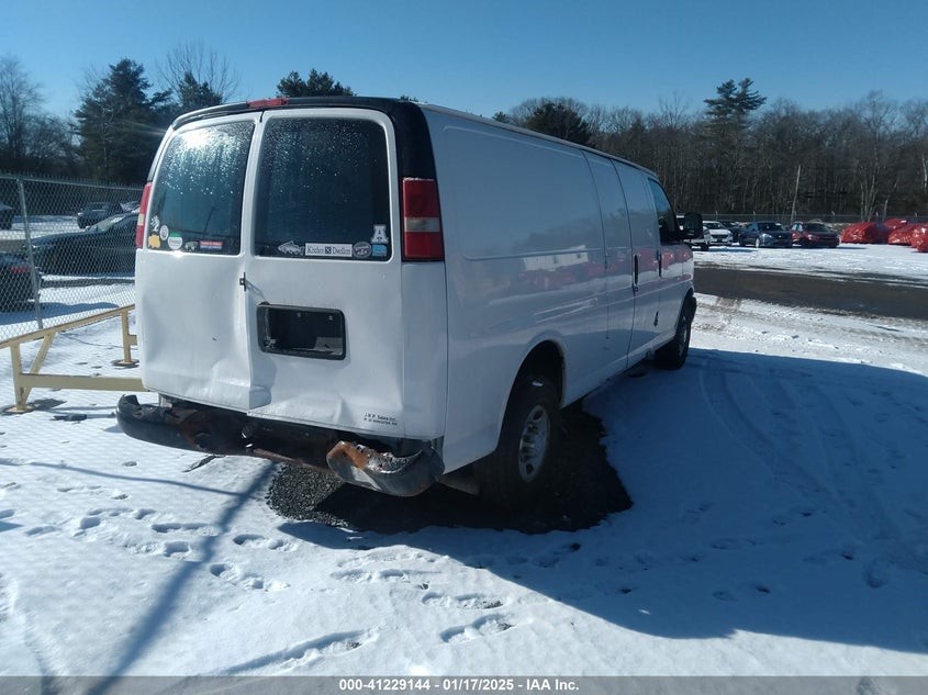 Vin: 1gcwggca6e1183716, lot: 41719467, chevrolet express 2500 work van 20144