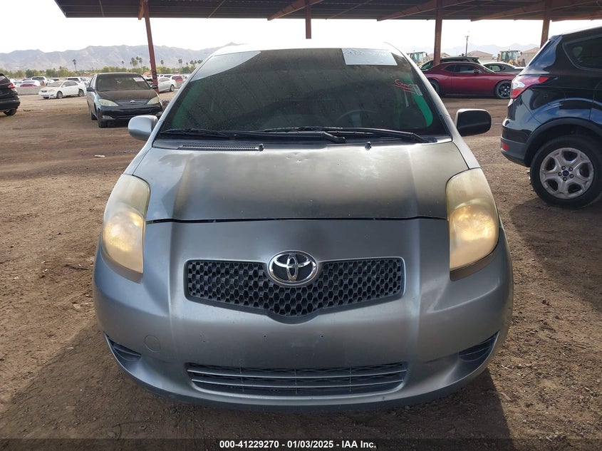 2008 Toyota Yaris VIN: JTDJT923985174655 Lot: 41229270