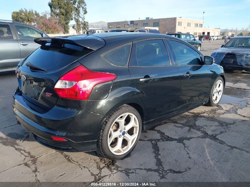 VIN 1FADP3L90EL462014 2014 FORD FOCUS ST no.4