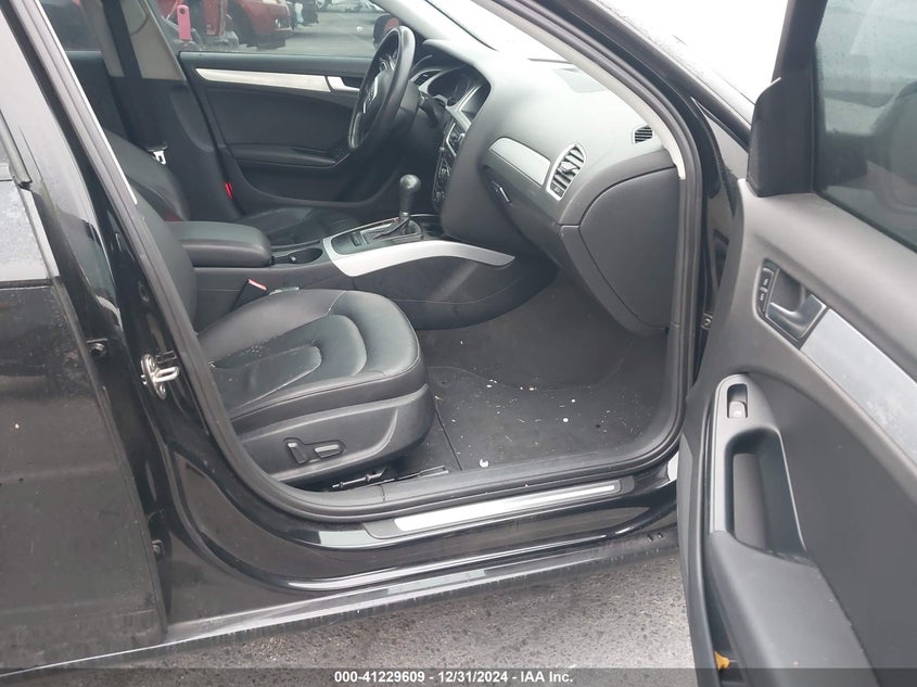 2010 AUDI A4 VIN: WAUAFAFL9AN038497
