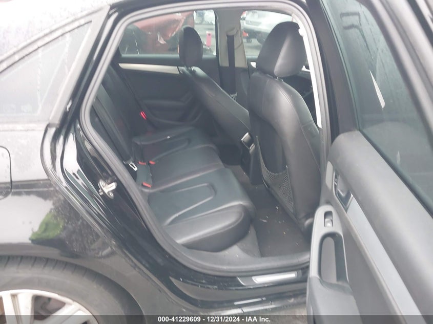 2010 AUDI A4 VIN: WAUAFAFL9AN038497