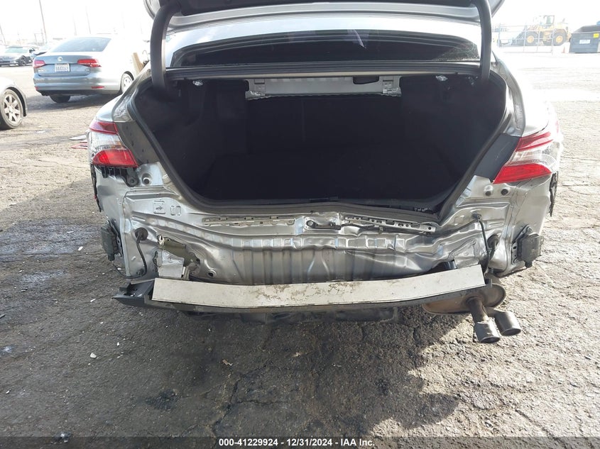 2022 TOYOTA CAMRY VIN: 4T1T11AK1NU702002