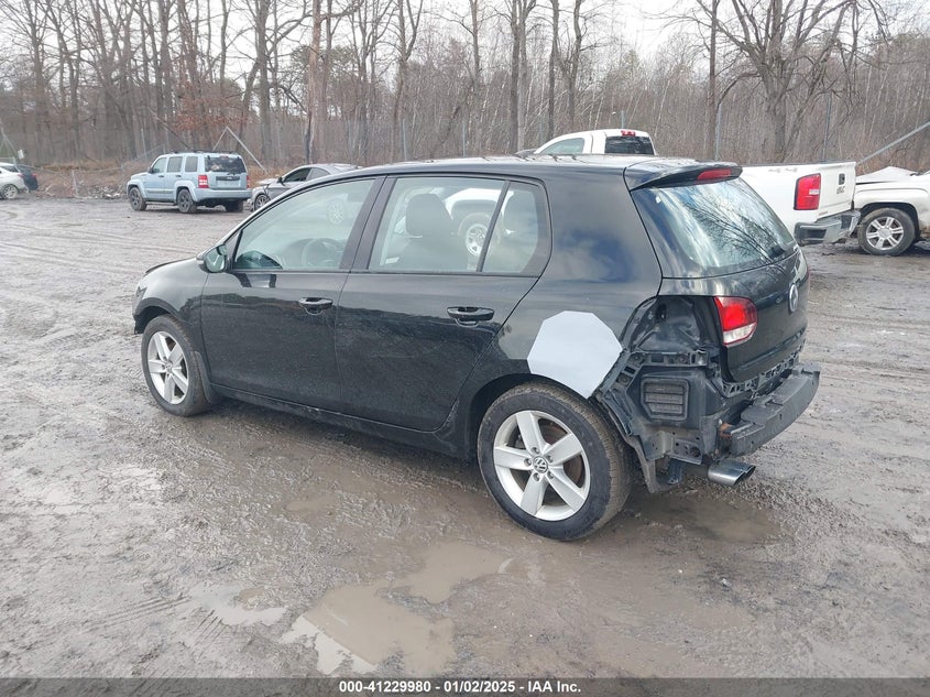 2013 VOLKSWAGEN GOLF 2.5L 4-DOOR - WVWDB7AJ7DW136155