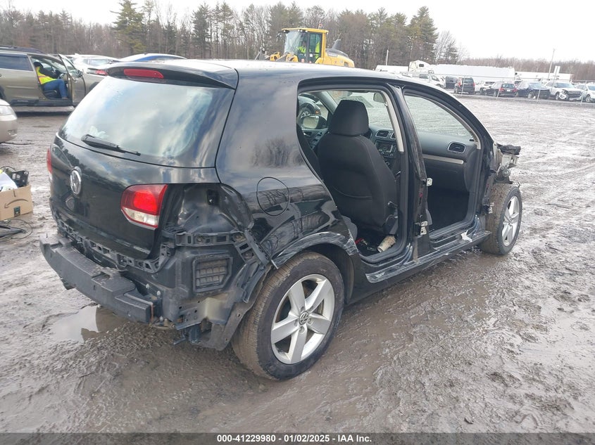 2013 VOLKSWAGEN GOLF 2.5L 4-DOOR - WVWDB7AJ7DW136155