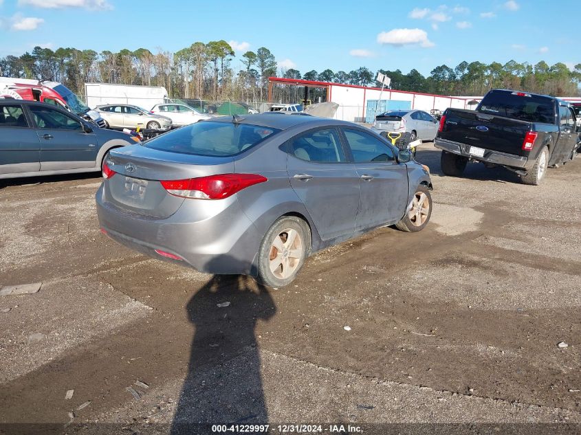 VIN KMHDH4AE0DU561420 2013 Hyundai Elantra, Gls no.4