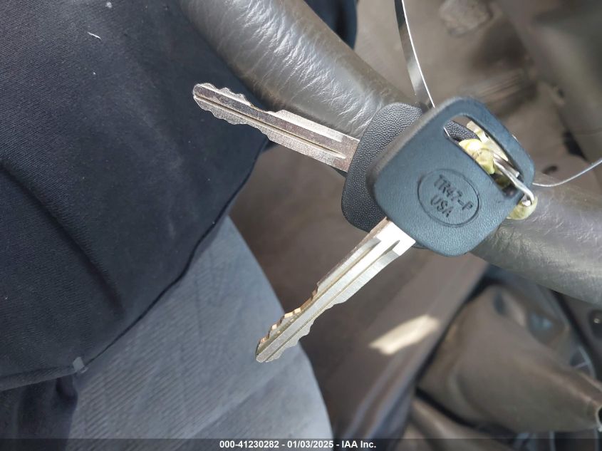 2004 Toyota Tacoma VIN: 5TEWM72NX4Z348782 Lot: 41230282