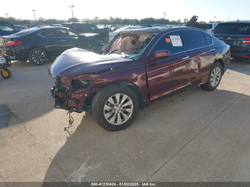 2013 HONDA ACCORD VIN: 1HGCR3F81DA033088