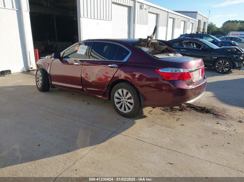 2013 HONDA ACCORD VIN: 1HGCR3F81DA033088