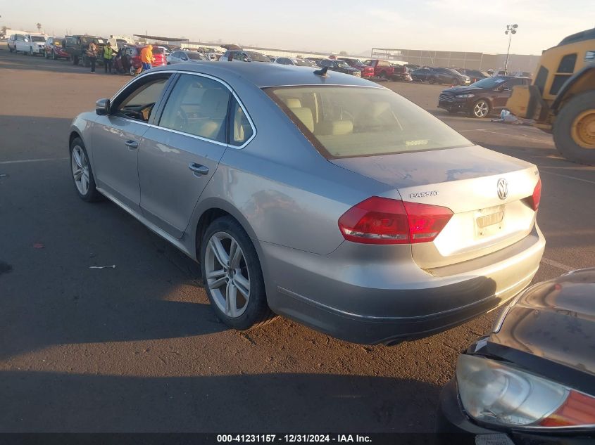 VIN 1VWCN7A30DC038698 2013 VOLKSWAGEN PASSAT no.3