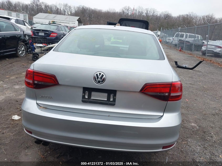 2015 VOLKSWAGEN JETTA VIN: 3VW2K7AJ4FM284464