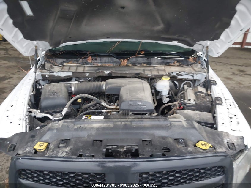 2022 RAM 1500 CLASSIC VIN: 1C6RR7FG5NS163403