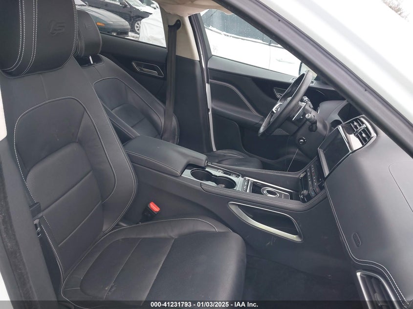 2017 JAGUAR F-PACE S - SADCM2BV5HA098846