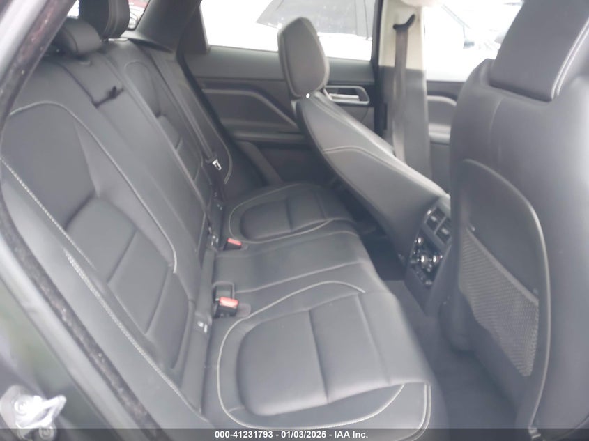 2017 JAGUAR F-PACE S - SADCM2BV5HA098846