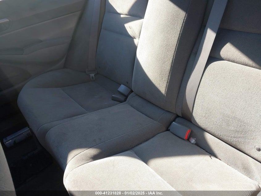 2006 HONDA CIVIC VIN: 1HGFA16556L123074