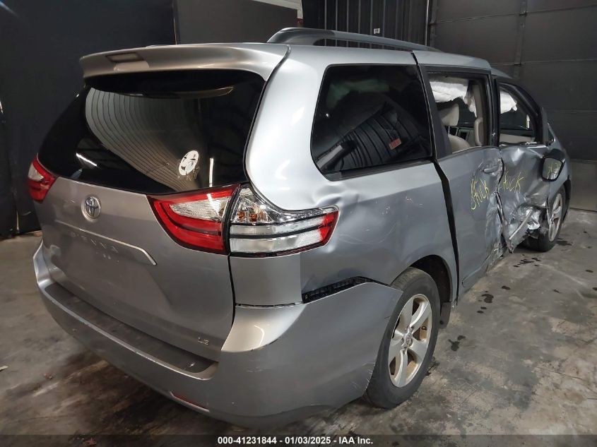 VIN 5TDKK3DC0FS537112 2015 TOYOTA SIENNA no.4